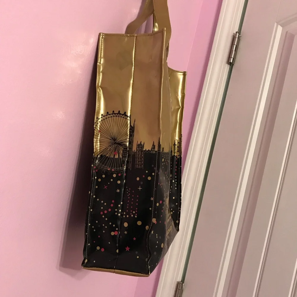 Harrods gold pvc bag - Picture 7 of 8
